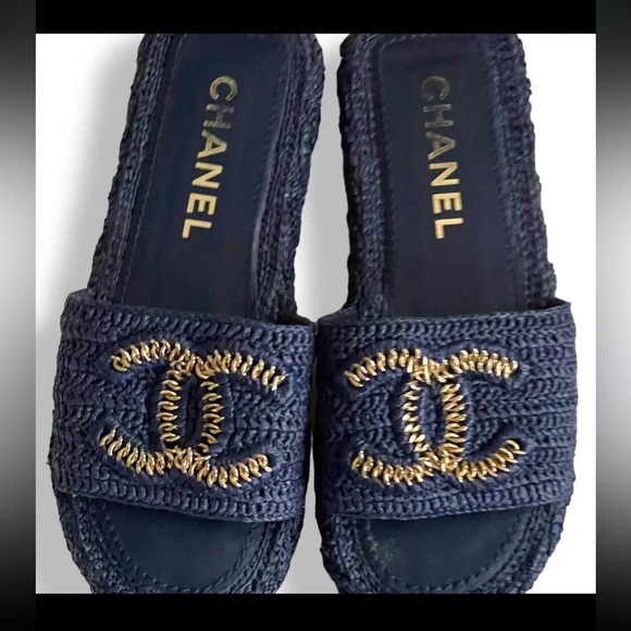 Chanel Interlocking CC Logo Straw Espadrilles Size: 8.5 EU 39 - Picture 2 of 16